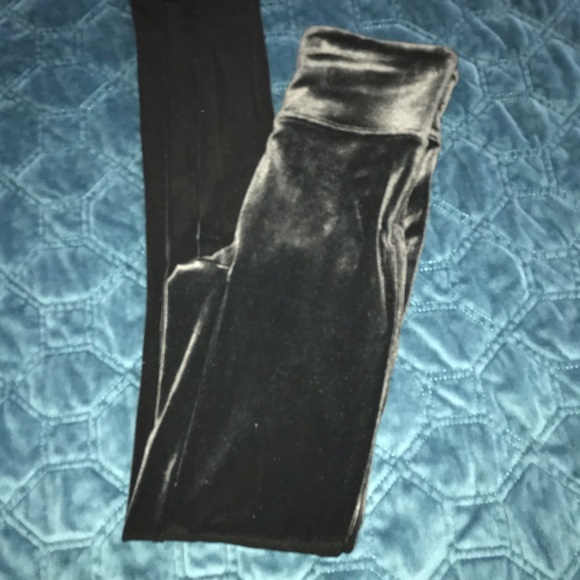 SPANX Velvet Leggings Bundle of 2 - Picture 4 of 6